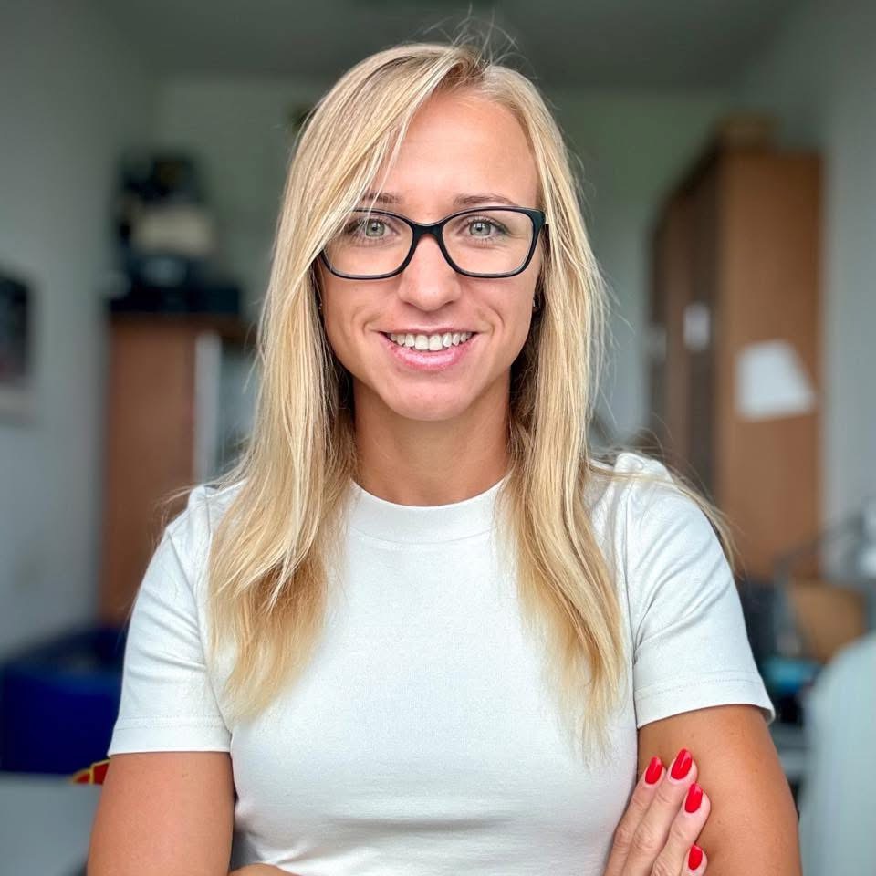 Zdjęcie prowadzącej warsztaty dr Mariola Gepfert