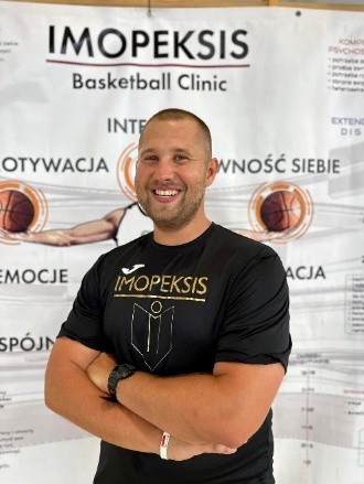 Zdjęcie prowadzącego warsztaty - Piotr Olinkiewicz